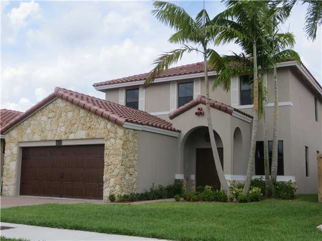 10121 NW 10 ST, Miami, FL 33172