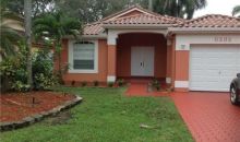 8232 198 ST Hialeah, FL 33015