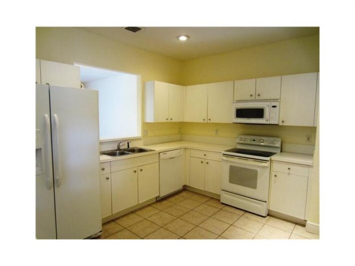 5461 NW 90TH AV # 103, Fort Lauderdale, FL 33351
