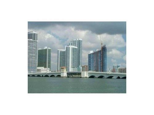 1800 N BAYSHORE DR # 4010, Miami, FL 33132