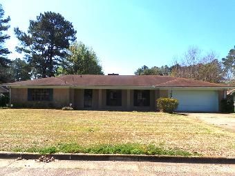 1243 Dardanelle Drive, Jackson, MS 39204