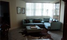 999 BRICKELL BAY DR # 1010 Miami, FL 33131