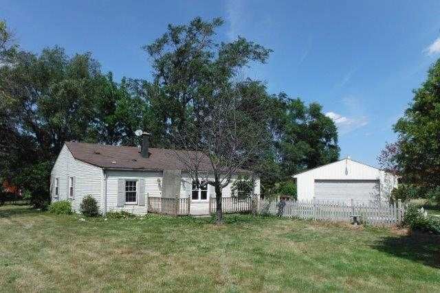 2631 Old Beaver Rd, Kawkawlin, MI 48631