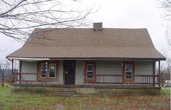 916 Buffalo Rd, Gracey, KY 42232
