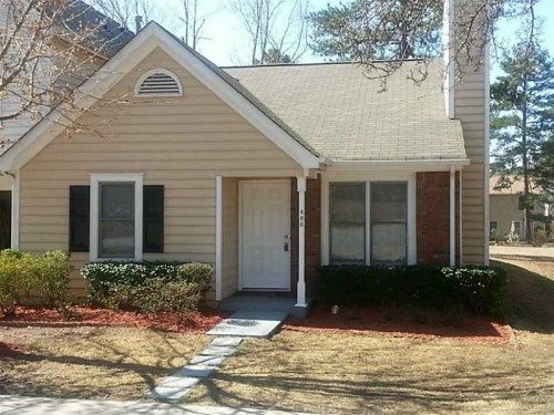 400 Lakeridge Court, Riverdale, GA 30274
