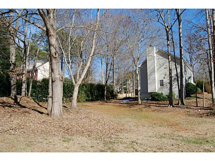 820 Providence Drive, Lawrenceville, GA 30044