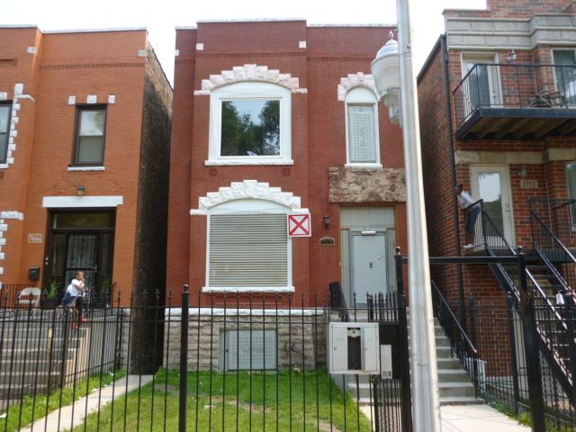2721 W Lexington St, Chicago, IL 60612