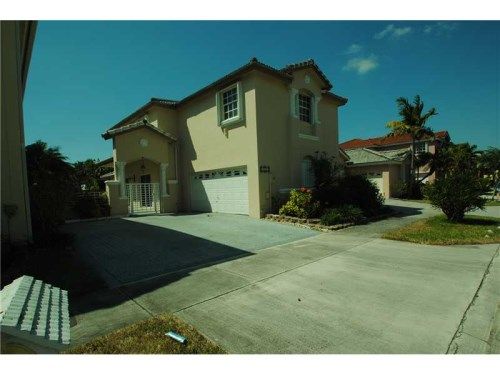 9280 SW 154 CT, Miami, FL 33196