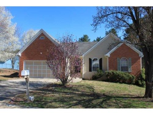 417 Ravinia Way, Lawrenceville, GA 30044