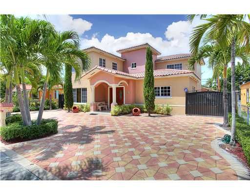 5271 SW 6 ST, Miami, FL 33134