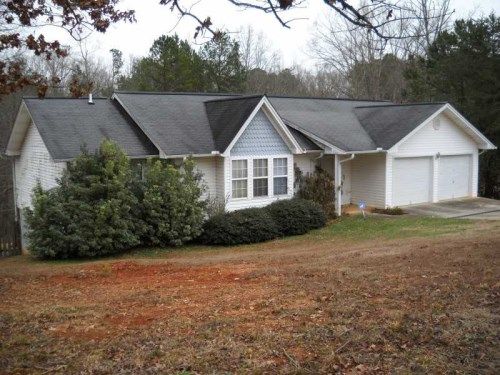 5043 Little River Dr, Gainesville, GA 30506
