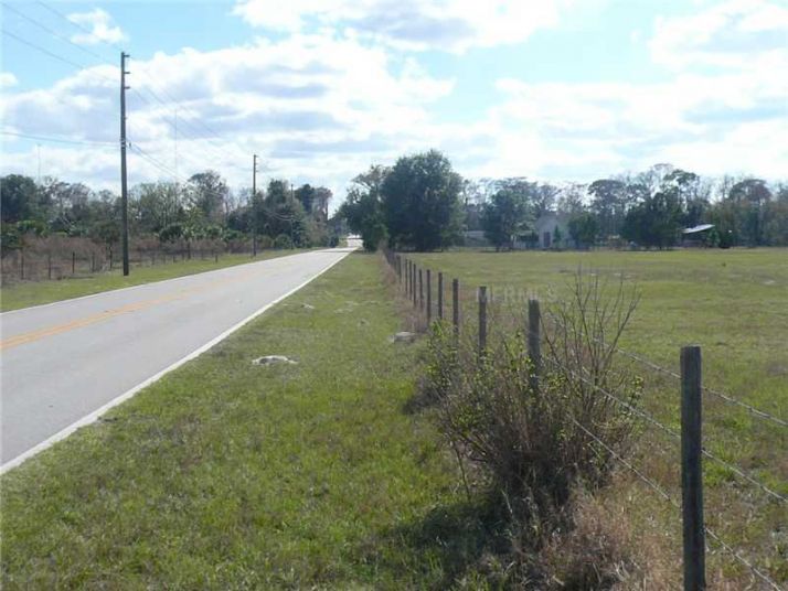 1576 Lake Mills Rd, Oviedo, FL 32766