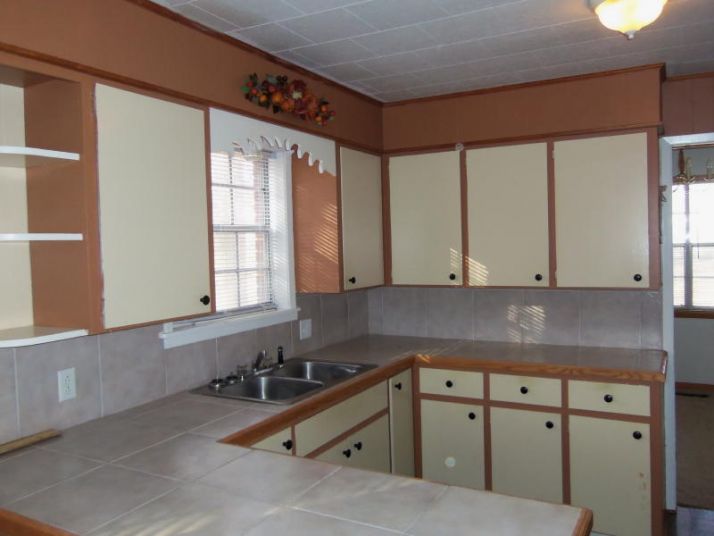 2209 Thomasville, Pocahontas, AR 72455