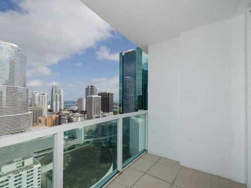 31 SE 5 ST # 3515, Miami, FL 33131