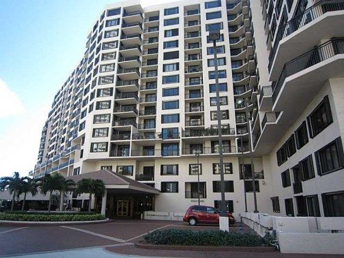 540 BRICKELL KEY DR # 412, Miami, FL 33131