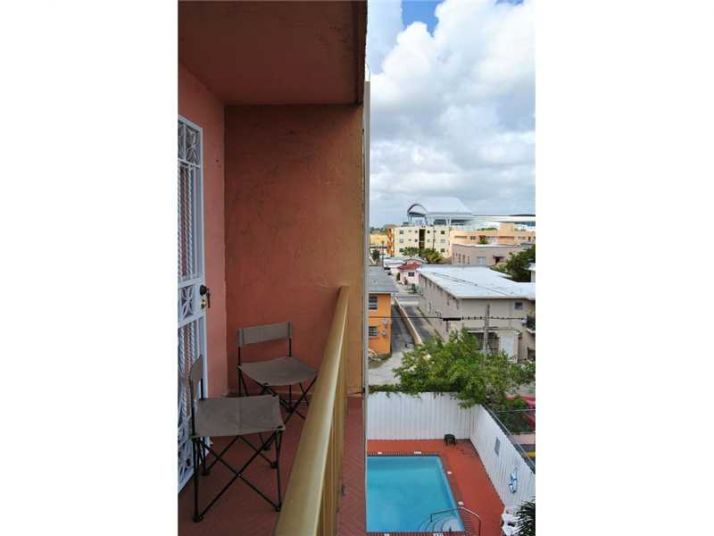 1661 SW 3 ST # 24, Miami, FL 33135