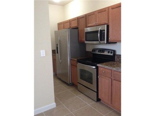 9370 SW 170 PS # 8/39-K, Miami, FL 33196