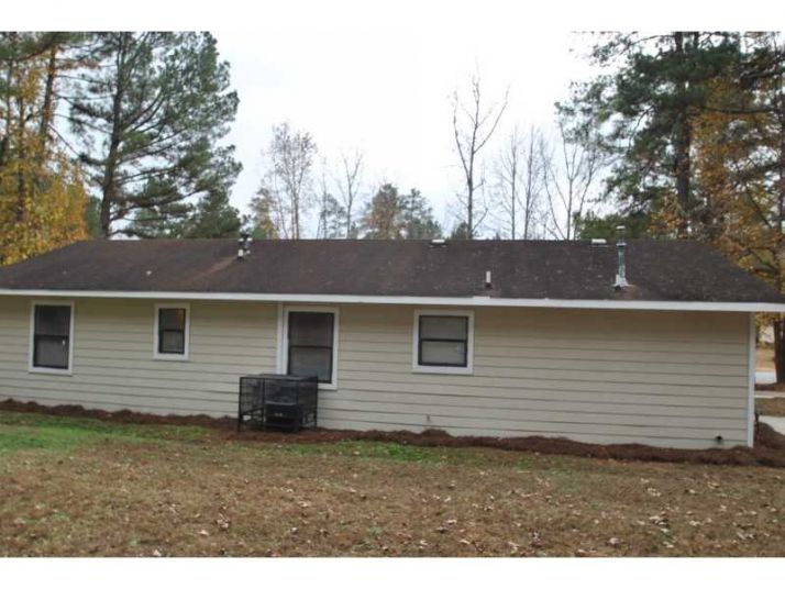 135 Hidden Pines Drive, Covington, GA 30016
