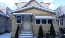 4928 W Nelson St Chicago, IL 60641