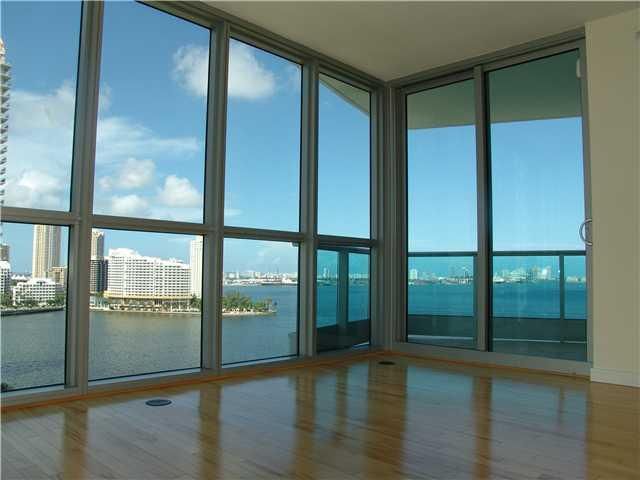 1331 BRICKELL BAY DR # 1502, Miami, FL 33131