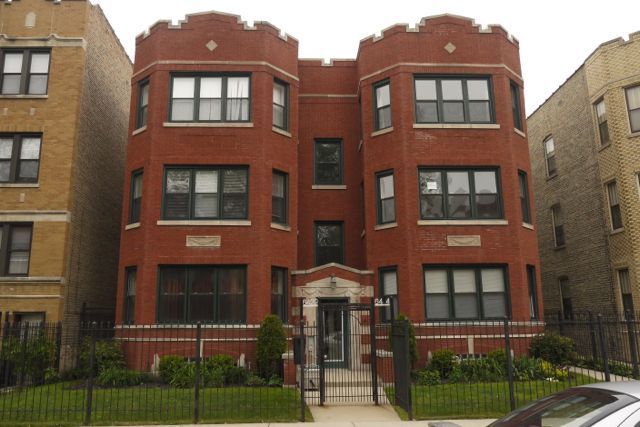6424 N Albany Ave # 2, Chicago, IL 60645