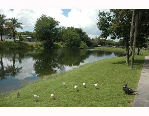 3680 N 56TH AV # 818-8, Hollywood, FL 33021