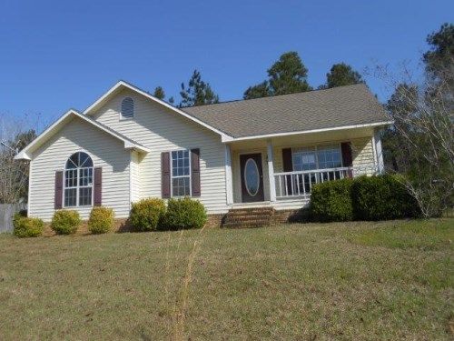 117 Darwins Dr, Lucedale, MS 39452