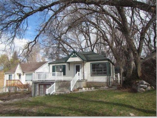 4064 Hillcrest Circle, Ogden, UT 84405