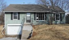 5139 Hayes St Shawnee, KS 66203