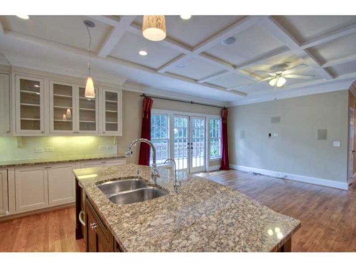 3143 Peachtree Drive, Atlanta, GA 30305
