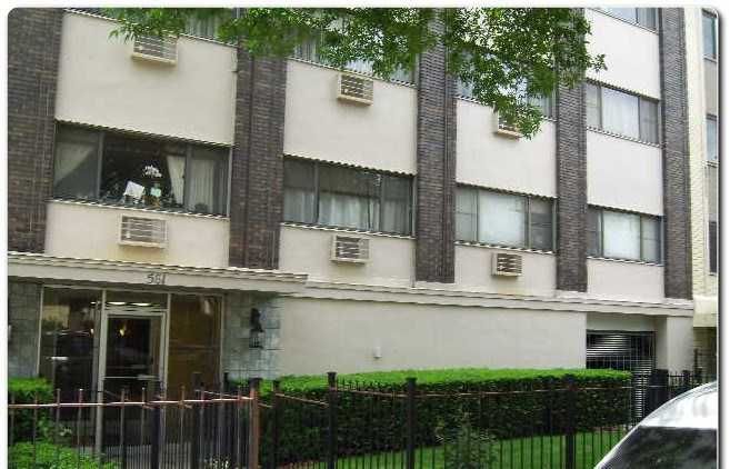 561 W Stratford Pl Apt 4e, Chicago, IL 60657