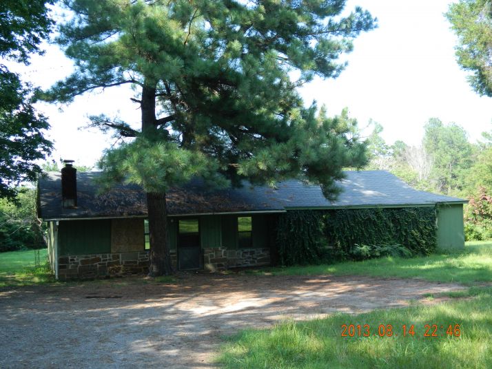 1299 E. Poplar St., Clarksville, AR 72830