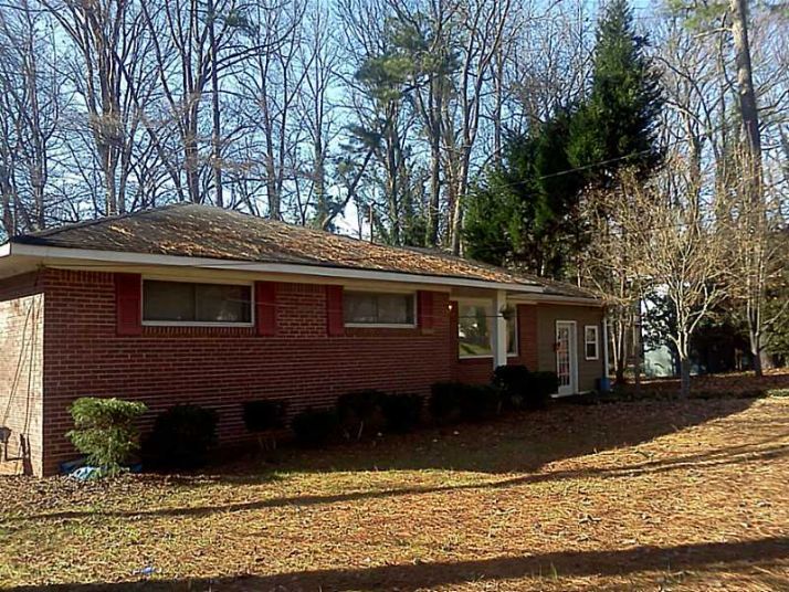 216 Mathews Circle Se, Marietta, GA 30067