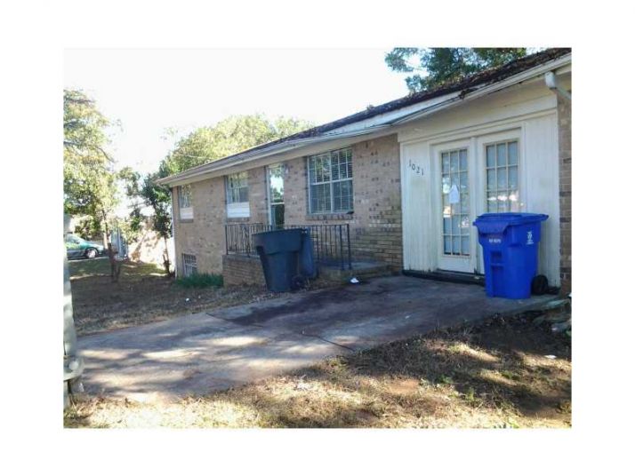 1021 Meadowbrook Lane Nw, Conyers, GA 30012