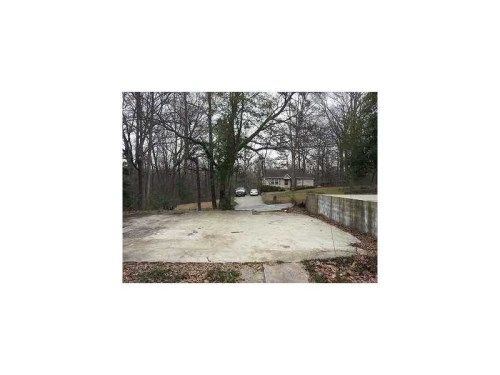 2805 Macon Drive, Atlanta, GA 30354