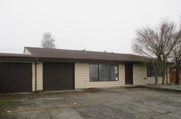 10406 47th Ave Sw, Lakewood, WA 98499