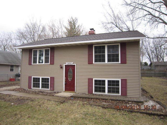 24909 73rd St, Salem, WI 53168