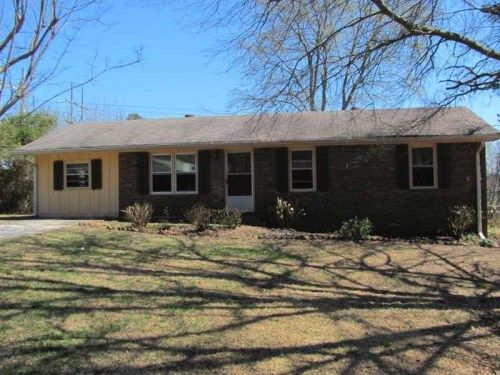 1506 E Highpoint Drive, Douglasville, GA 30134