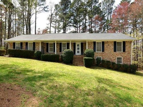 5766 Shadburn Ferry Road, Buford, GA 30518