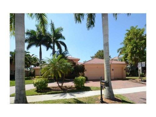 949 NAUTICA DR, Fort Lauderdale, FL 33327