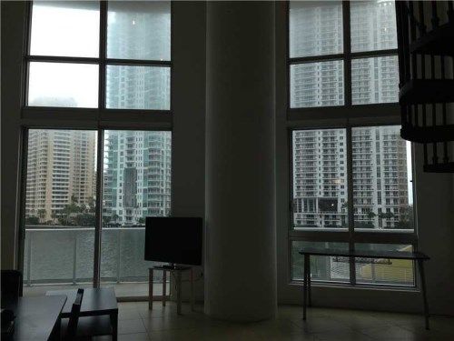 300 S BISCAYNE BLVD # L-416, Miami, FL 33131