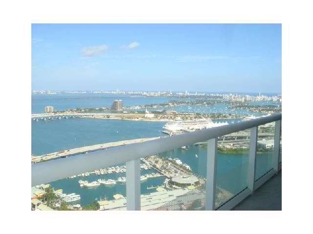 50 BISCAYNE BL # 5401, Miami, FL 33132