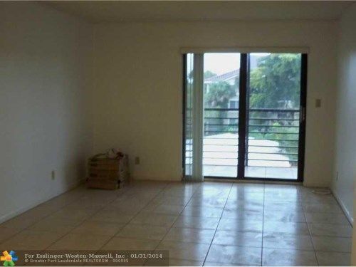 3710 NW 88TH AVE # 323, Fort Lauderdale, FL 33351