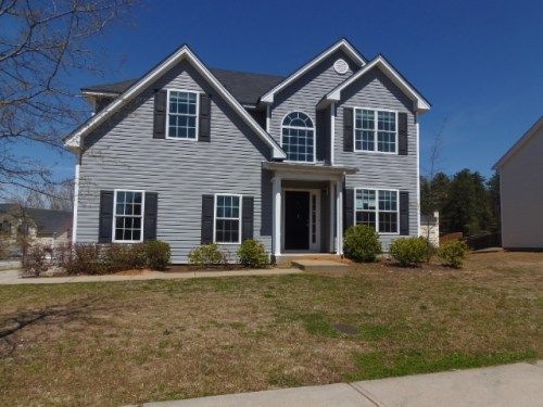 590 Amish Ave, Riverdale, GA 30296