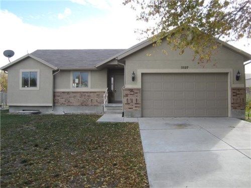 5527 W Sunshade Cove, Salt Lake City, UT 84120