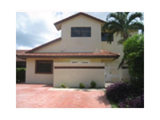 15160 SW 95 LN, Miami, FL 33196