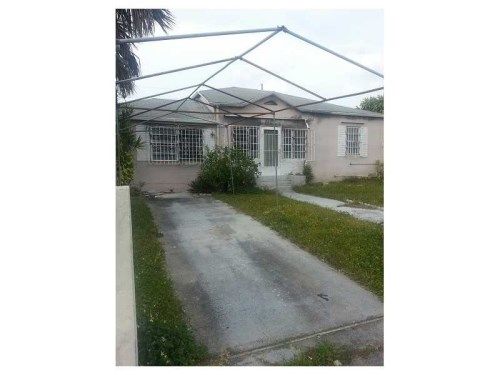 1027 NW 66 ST, Miami, FL 33150