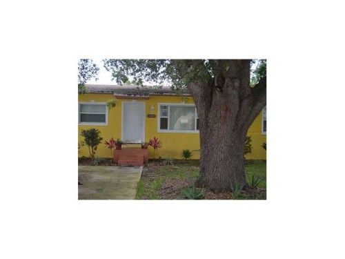 14601 NW 3 AV, Miami, FL 33168