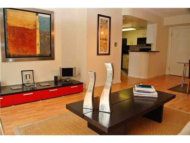 770 CLAUGHTON ISLAND DR # 1209, Miami, FL 33131