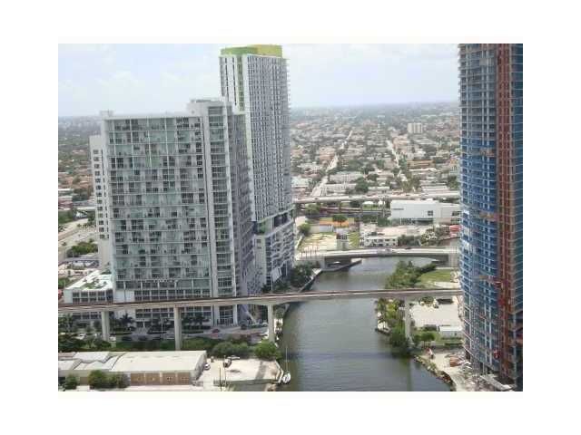 41 SE 5 ST # 2011, Miami, FL 33131